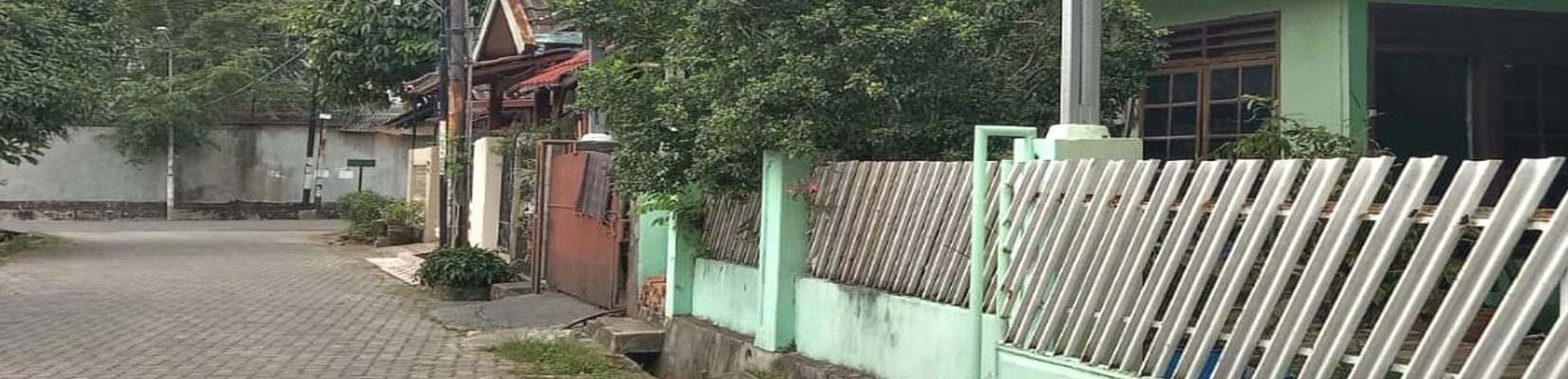 Rumah Slide 3